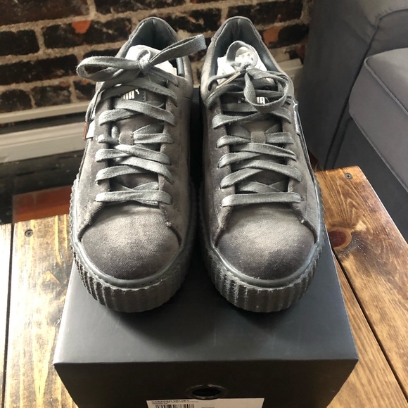 Puma Shoes - Puma x Fenty Rihanna Sneakers Size 8